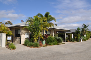 Oak Tree Retirement Village Burpengary Pic 2