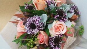 Daisy Chain Florist Pic 2 - A pretty posy