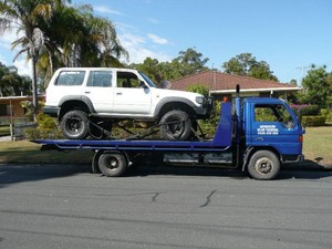 Advanced Blue Towing Pic 2 - Towing Mount Cotton