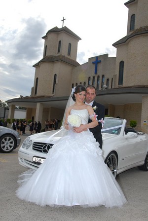 Merc Convertible Wedding Cars Pic 5