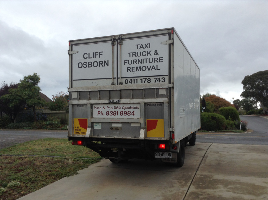 Cliff Osborn Taxi Truck & Removal Service Pic 1 - Cliff Osborn Removalists Morphett Vale and surrounding suburbs