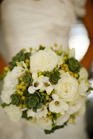 dabloom Pic 3 - Modern Bridal Bouquets