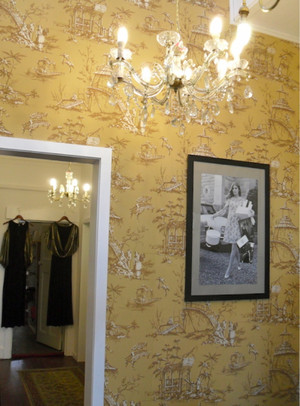 Prestige Wallpapering Pic 2 - Leona Edmiston Prahran