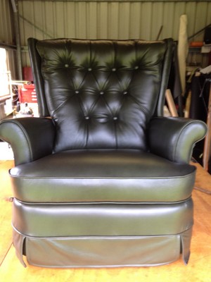 Paulie's Upholstery Pic 4