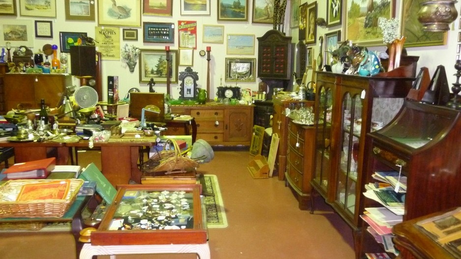 Waratah Antiques Pic 1