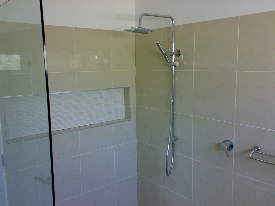 Urban Tiling Pic 1 - Shower walls