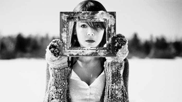 Art Essentials Pic 1 - Beautiful Framed mirrors