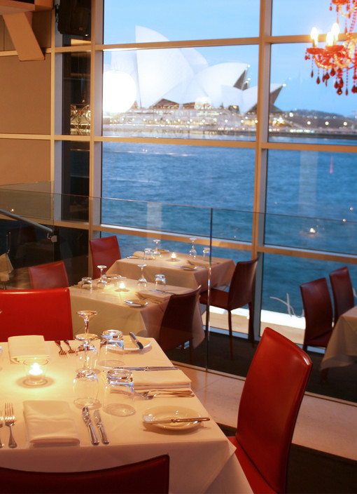 Cruise Restaurant Pic 1