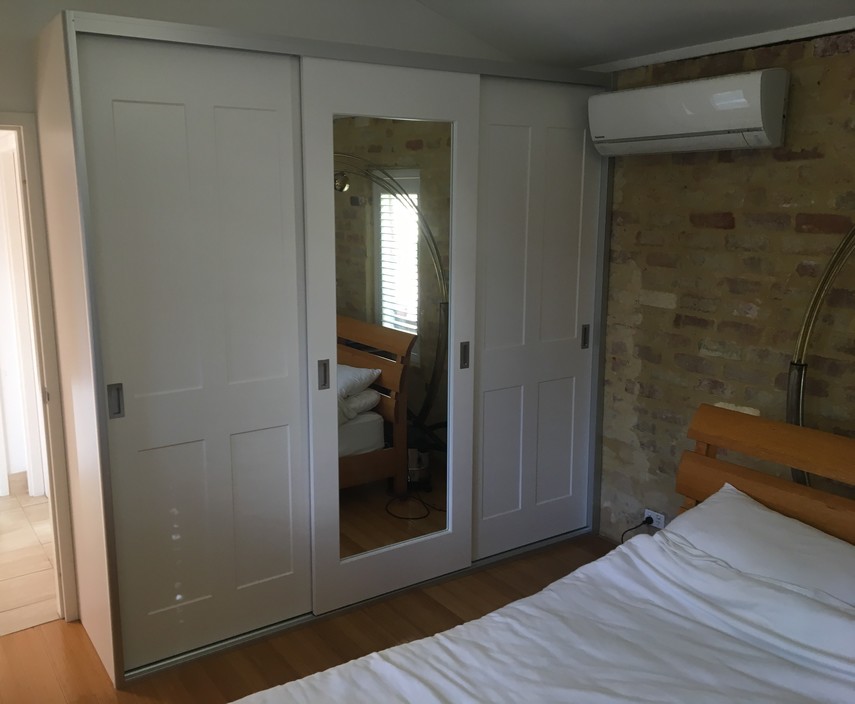 Lifestyle Wardrobes Wa In Wangara Perth Wa Carpenter Truelocal