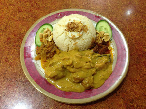 Laksa Laksa Pic 4 - Nasi lemak with chicken