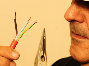 Covlec Electrical Services Pic 3 - electrical repair melbourne