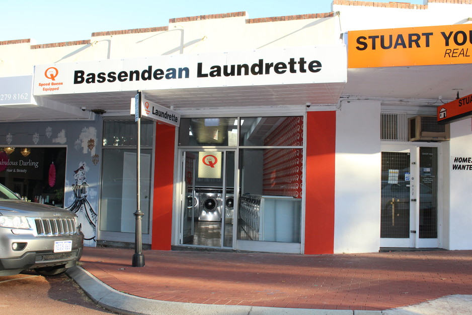 Bassendean Laundrette Pic 2 - 27 new brand new machines