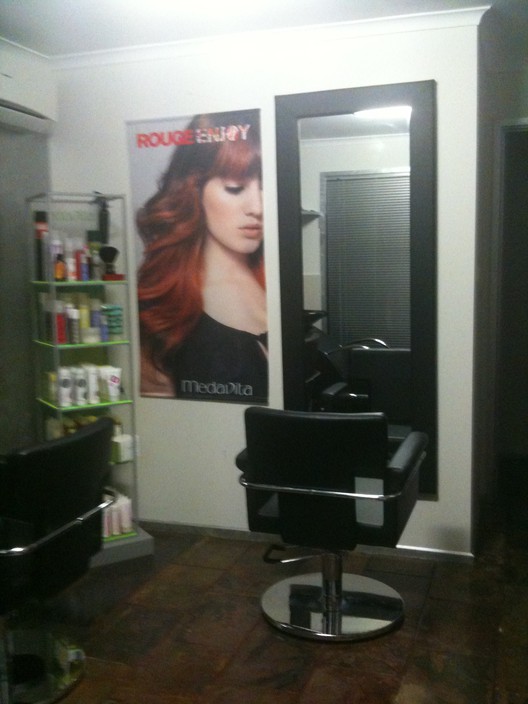 Mystique Styles Hair and Beauty Pic 1 - Salon