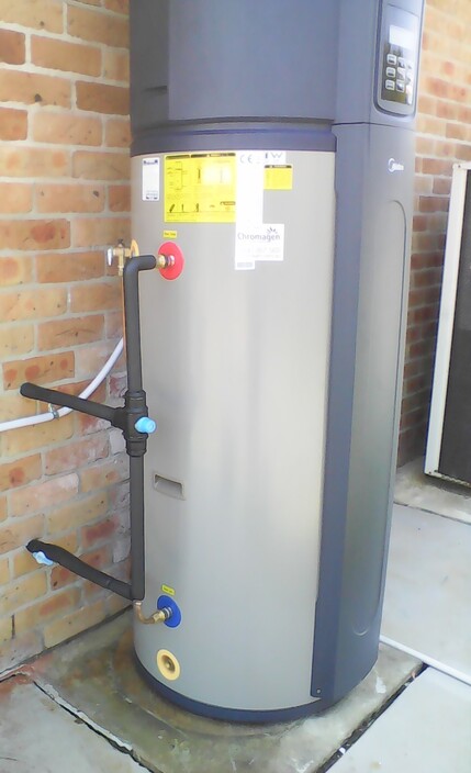 Cessnock Hot Water Pic 1 - Solar Heat Pump Installation