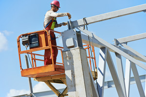 Cobra Training & Licensing Services Pic 4 - Yellow Card Scissor Lift and Working at Heights training courses