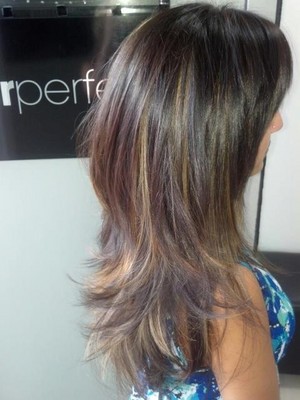 Hairperfection by helen Pic 5 - Blowdry with bounce showing off gorgeous colour splice