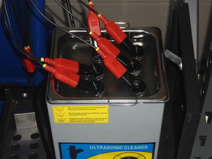 Fuel Specialised Mobile Mechanical/EFI Service Pic 3 - Ultrasonic injector cleaning