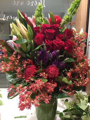 Janina Florist Pic 3 - For a Great Mum on Mothers Day