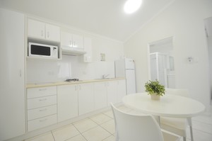 Barney Beach Accommodation Centre Pic 4 - Gladstone Studio