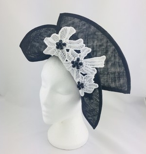 Catherine Storm Millinery Pic 4 - Black and white Derby Day hat by Melbourne milliner Catherine Storm