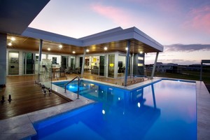 Naturcom Pic 3 - Podium Pool at dusk