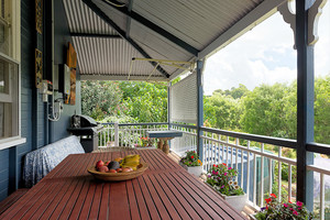 Maleny Wildlife Holiday House Pic 3 - The entertaining deck