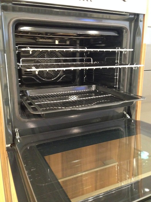 Ovenbusters Pic 1 - 600mm 700mm ovens