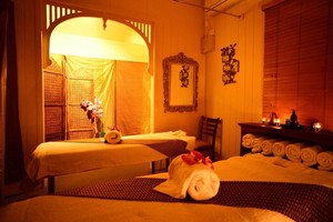 Healing House Thai Massage and Day Spa Pic 4