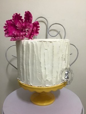 Custom Cake Toppers and Supplies Pic 5 - Kitchen tea or engagement cake