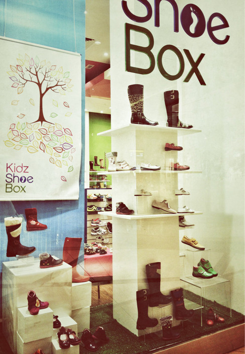 The Kidz Shoe Box Pic 1