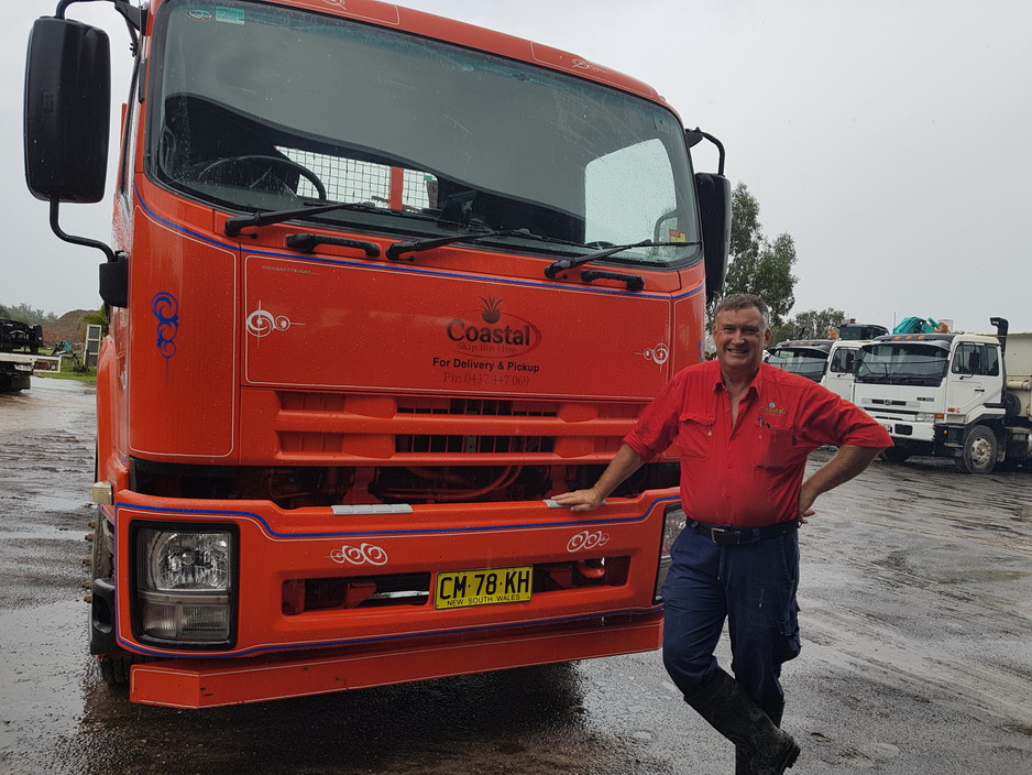 Coastal Skip Bin Hire Pic 1 - Roger can help with all your waste needs Call him today