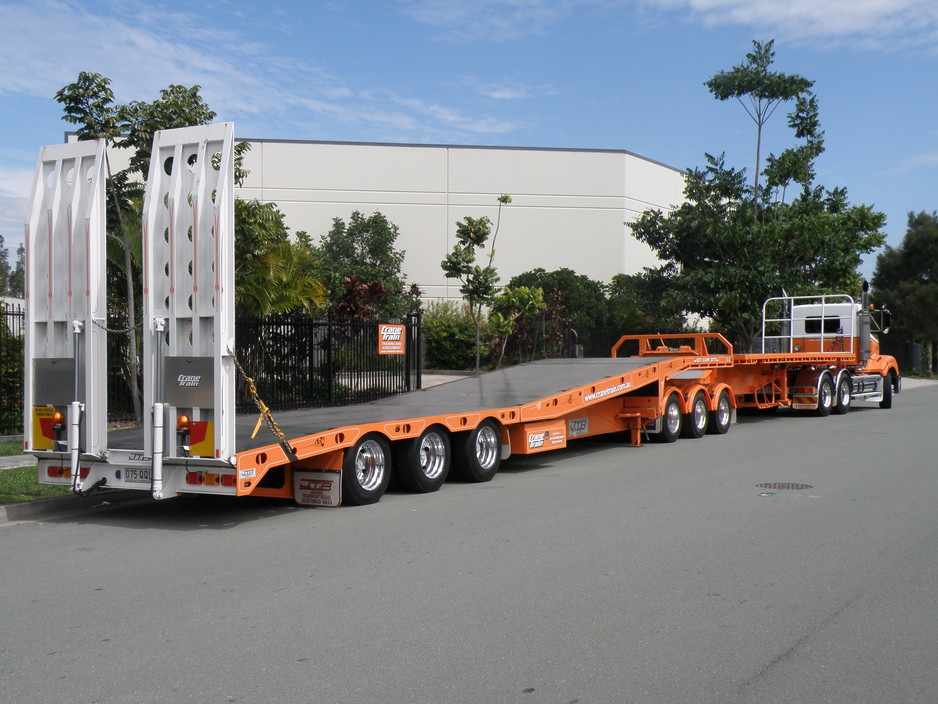 Crane Train Pic 1 - Outside in the street