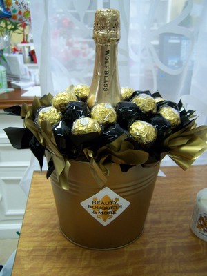 Beauty, Bouquets & More Pic 5 - Champagne Chocolate Bouquets