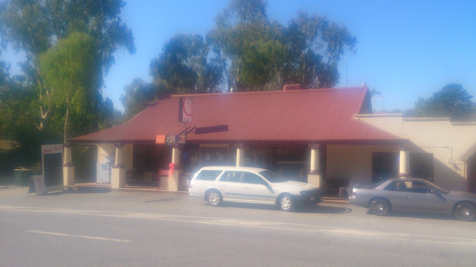 Cudlee Creek Restaurant & Tavern Pic 1