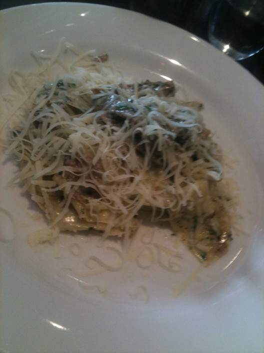 Pranzo Pic 1 - Only open for lunches but so worth getting to Amazing rabbit pasta