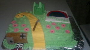 Innovative Celebrations Pic 3 - Wizard of Oz themed cake