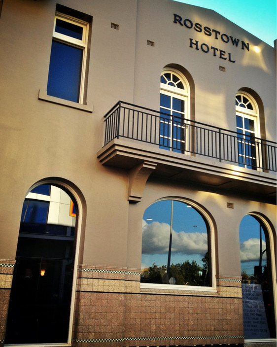 Rosstown Hotel Pic 1