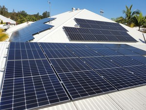 QVolt Solar Panels and Power Gold Coast Pic 2