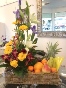 Flowers In The Valley Pic 3 - Fruit n Flower Hamper