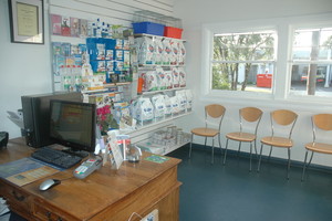 Milton Village Vet Pic 2 - Waiting Room