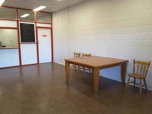 Swiss Launderette Pic 5 - Laundry Waiting Area