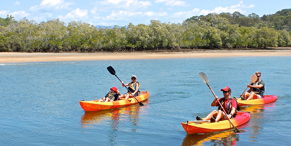 Kayak the Gold Coast Pic 1 - Kayaking Burleigh Head National Park