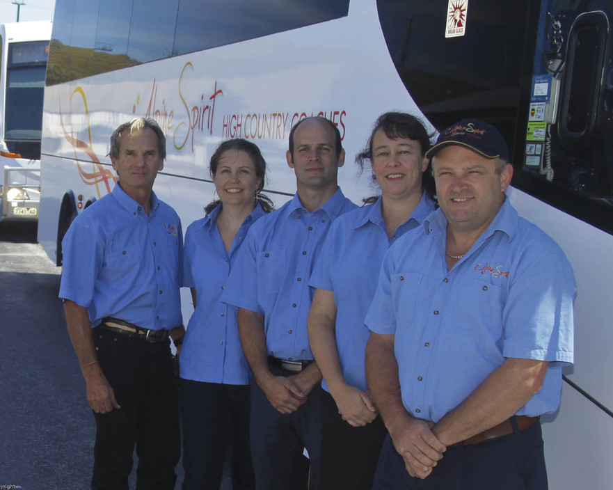 Mount Hotham Bus Service Pic 1