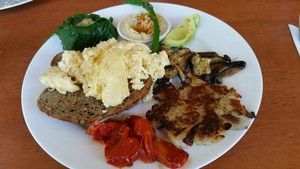 Genesis in the Hills Pic 5 - Full Breakfast with eggs