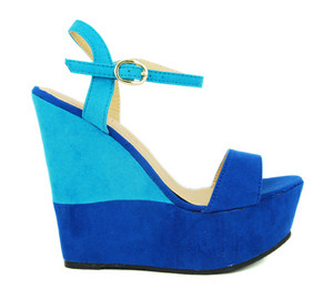 Runway Boutique Pic 4 - Platform Wedge Shoes