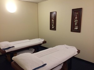 Jun Lin Oriental Spa Pic 2 - Couples room for massage