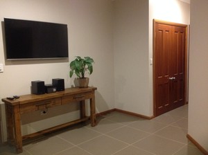 Mistinthegumtrees Pic 5 - Smart TVs DVDs sound system