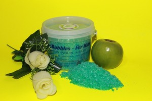 Calming Naturals Pic 2 - Crisp Apple a lovely combination of Granny Smith apples and delicate rose blossoms