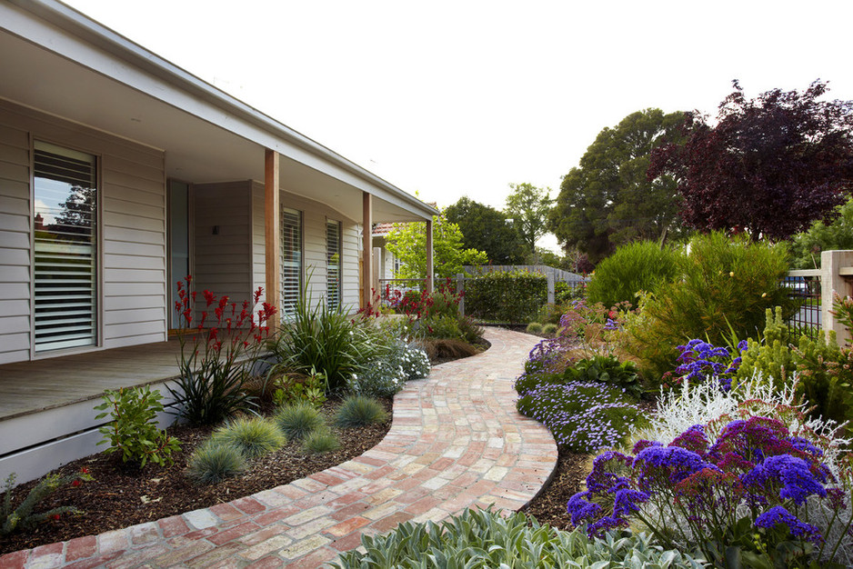 Melbourne Total Landscaping Pic 1