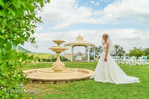 Sunshine Weddings Pic 2 - Beautiful settingInside outside ceremony area